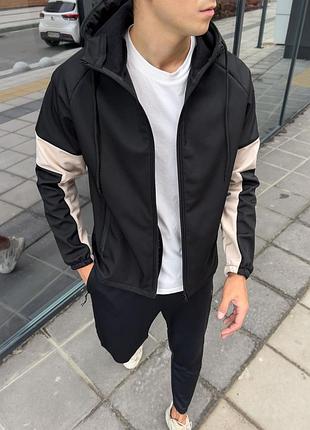 Куртка для будь-якої погоди - однозначно тренд цієї осені