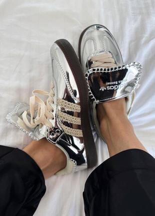 Женские кроссовки в стиле adidas samba x lazy bonner silver premium.