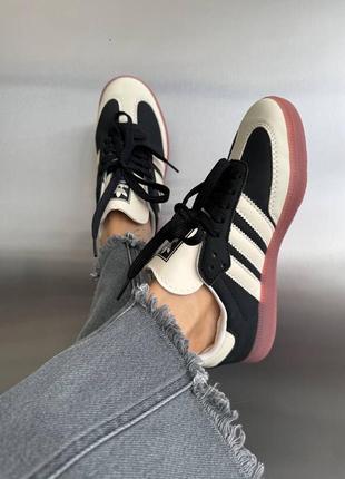 Женские кроссовки в стиле adidas samba black / white cream premium.