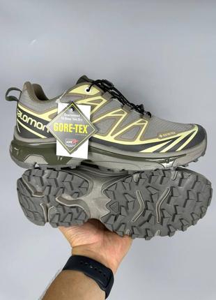 salomon low-top sneaker