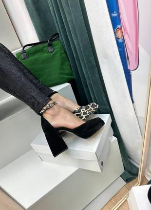 Ексклюзивні туфлі з італійської шкіри та замші жіночі на підборах платформі з ремінцем6 фото