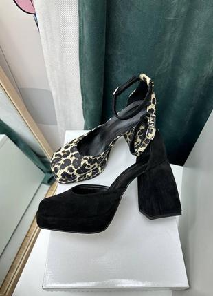 Ексклюзивні туфлі з італійської шкіри та замші жіночі на підборах платформі з ремінцем3 фото