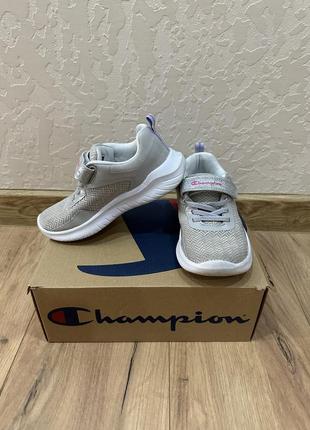 Кросівки champion