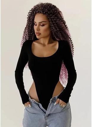 Боді однотонне на довгий рукав з вирізом в зоні декольте приталене на кнопках якісний стильний чорний хвиля