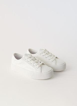 Стильные кеды на девочку 32 р zara
