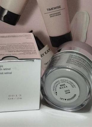 Ночной  обновляющий крем с ретинолом time wise repair mary kay3 фото