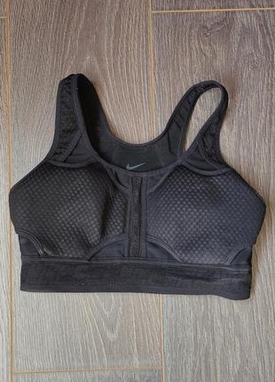 Спортивный топ nike