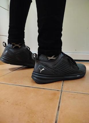 Мужские кроссовки 8