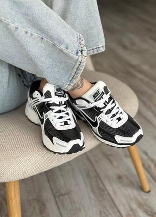 Жіночі кросівки nike zoom vomero 5 black7 фото