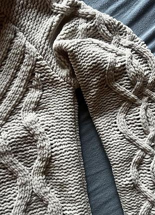 Мʼякий светр косами 2