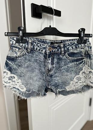 Джинсові шорти