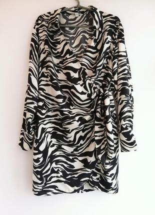 Платье женское чёрное белое сатин зебра3 фото