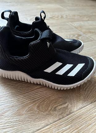 Спортивні макасіни кросівки в сітку adidas  розмір 34