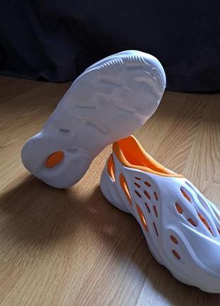 Нові гумові сандалі розмір 36-37 (23 cm)4 фото