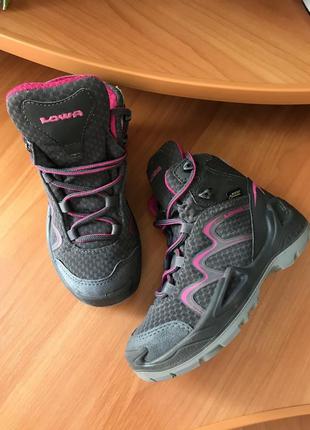 Черевики lowa gore-tex 28 р.