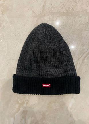 Шапка levis черная серая