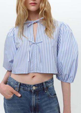 Поплінова блузка із зав'язками