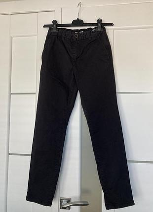 Штани чиноси reserved