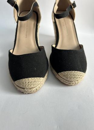 Женские босоножки на платформе от dorothy perkins5 фото