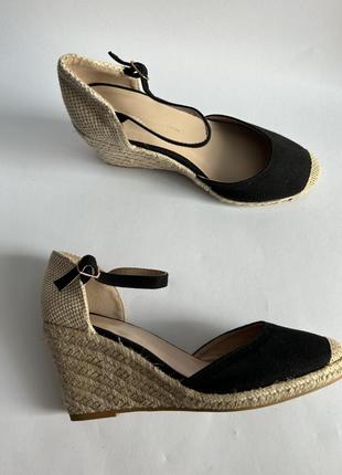 Женские босоножки на платформе от dorothy perkins2 фото