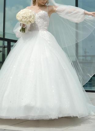 Весільна сукня. 4500+торг