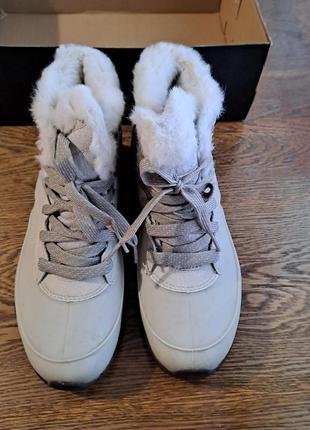 Merrell aurora ice sale