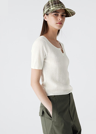 Футболка uniqlo  (466362)