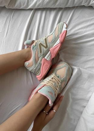 Жіночі кросівки сірі з рожевим new balance 9060 pink new2 фото