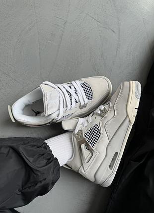 Кросівки nike air jordan 4 retro frozen moments сірі жіночі