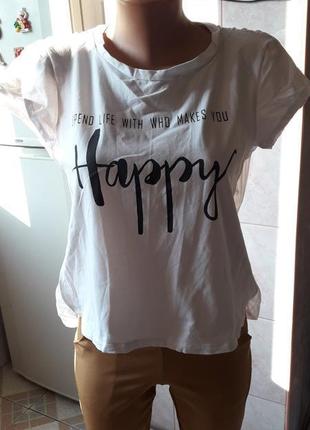 Белая футболка, размер s. состояние отличное