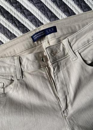 Zara basic denim базовые брюки джинсы бежевые классические размер м4 фото