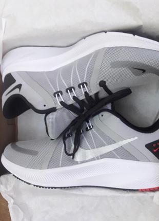 Кросівки чоловічі nike quest 4