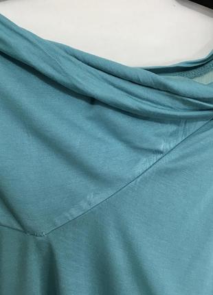 Винтажная голубая блуза с полупрозрачной спинкой и узором8 фото