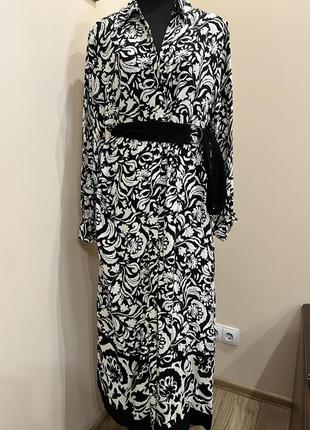 Нове плаття zara p 46/50