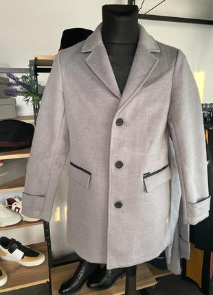 Оригинальное пальто guess мужское s m