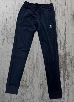 Велюровые новые джоггеры брюки adidas женские2 фото