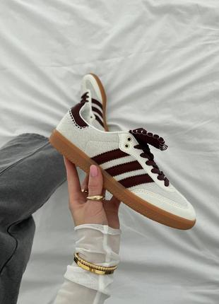 Жіночі кросівки adidas samba x wales & bones10 фото