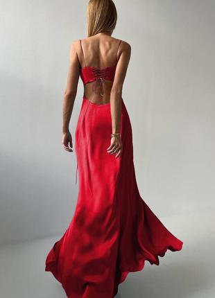 Червона та чорна довга сукня2 фото