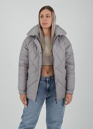 Якісна коротка зимова молодіжна тепла куртка з хутром на капюшоні2 фото