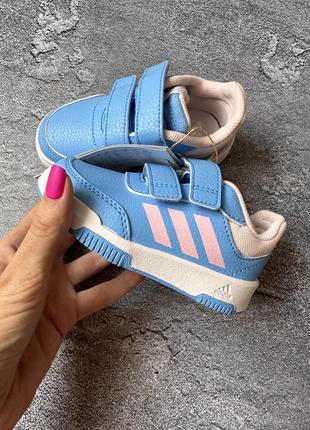 Дитячі кросівки adidas 23 розмір оригінал