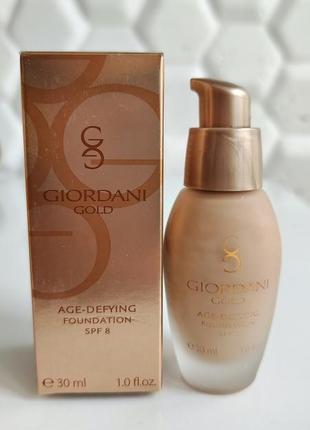 Омолаживающая тональная основа орифлейм джордани голд oriflame giordani gold light ivory 2393 тон актив