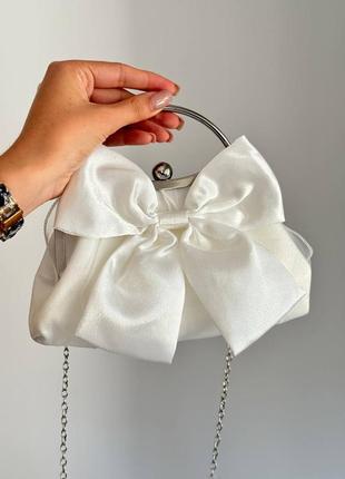 Сумка жіноча біла весільна нарядна для нареченої випускниці