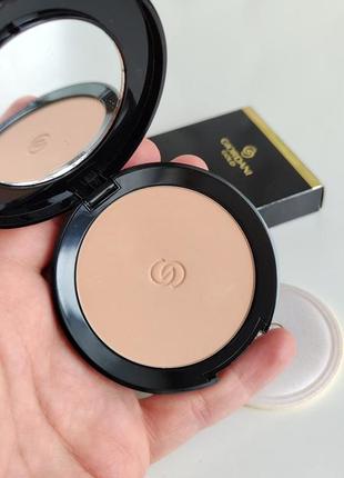 Компактная минеральная пудра для лица орифлейм джордани голд oriflame giordani gold natural 318093 фото