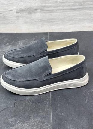 Стильні чоловічі замшеві лофери сірого кольору, туфлі, мокасини