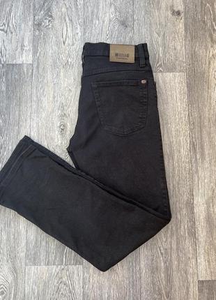 Мужские джинсы mustang