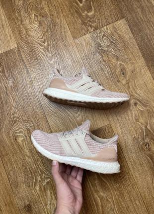 Кроссовки yeezy leggings beige black pink shoes for women