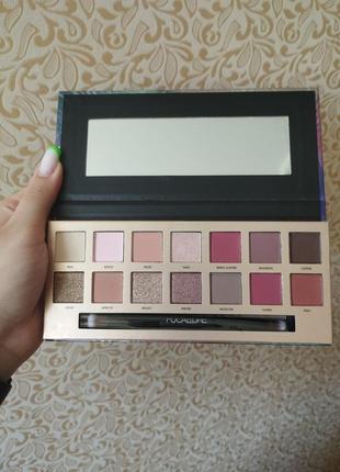Палетка тіней focallure