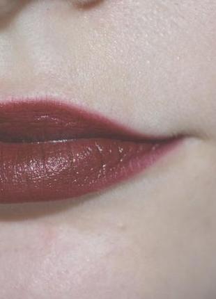 Губна помада yves saint laurent rouge pur couture the mats lipstick без коробок no 206, оригінал9 фото