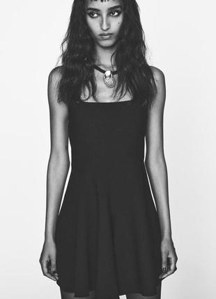 Короткое черное платье zara new