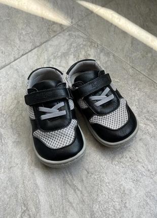 Кросівки tipsietoes barefoot 15 см